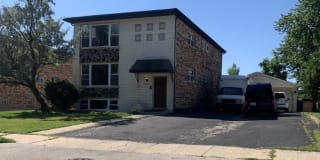 8729 W 73rd Place 8729 W 73rd Place Photo Gallery 1