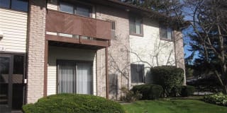 7369 MANOR CIR APT 201 7369 MANOR CIR APT 201 Photo Gallery 1