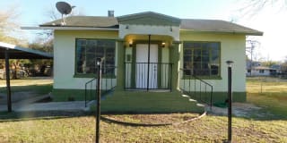 328 Uvalde St. 328 Uvalde St. Photo Gallery 1