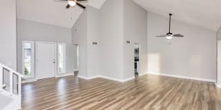 127 Nelson Cir 127 Nelson Cir Photo Gallery 1