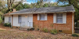 5015 Grapevine Dr 5015 Grapevine Dr Photo Gallery 1