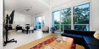 100 S Pointe Dr 100 S Pointe Dr Photo Gallery 1