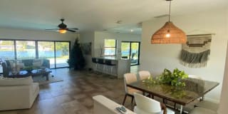 18730 NE 19th Ave # 18730 18730 NE 19th Ave # 18730 Photo Gallery 1