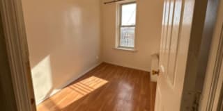 175-25 Jamaica Ave 175-25 Jamaica Ave Photo Gallery 1