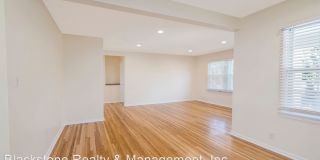 8463 Jumilla Ave 8463 Jumilla Ave Photo Gallery 1