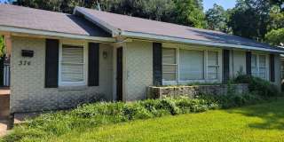 374 Sandefur Avenue 374 Sandefur Avenue Photo Gallery 1