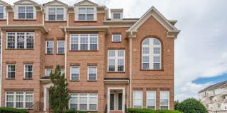 9515 WALKER WAY 9515 WALKER WAY Photo Gallery 1
