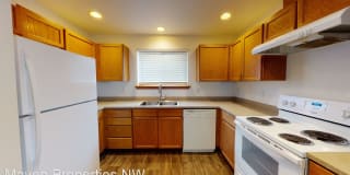 113-115 W Casino Rd 113-115 W Casino Rd Photo Gallery 1