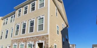 44153 SEAWOLVE SQ 44153 SEAWOLVE SQ Photo Gallery 1