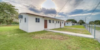 17725 SW 103rd Ave 17725 SW 103rd Ave Photo Gallery 1