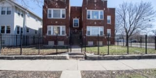 701 N Lotus Ave 701 N Lotus Ave Photo Gallery 1