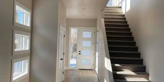 2705 W Woodlawn Ave 2705 W Woodlawn Ave Photo Gallery 1