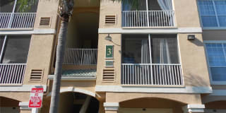 3210 BAY CLUB CIRCLE 3210 BAY CLUB CIRCLE Photo Gallery 1