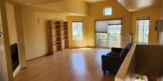 1744 10th Street - 1Unit 4 1744 10th Street - 1Unit 4 Photo Gallery 1