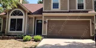 5201 Lakecrest Dr 5201 Lakecrest Dr Photo Gallery 1