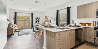 Elux Elux Photo Gallery 1