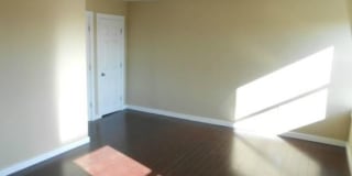 311 E Washington Ave 311 E Washington Ave Photo Gallery 1