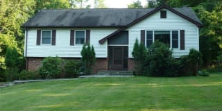 4 Lakeview Drive 4 Lakeview Drive Photo Gallery 1