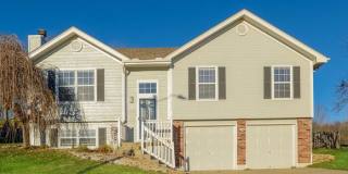 1222 Southwest Windcrest Court 1222 Southwest Windcrest Court Photo Gallery 1