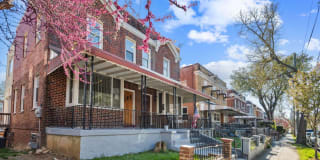 526 Somerset Pl NW 526 Somerset Pl NW Photo Gallery 1