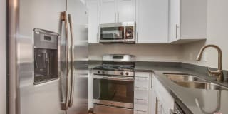 5736 N Las Virgenes Rd 5736 N Las Virgenes Rd Photo Gallery 1