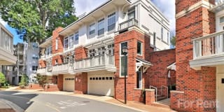 923 Gracie Way 923 Gracie Way Photo Gallery 1