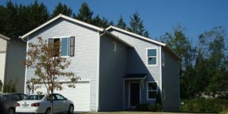 7822 86th Dr NE 7822 86th Dr NE Photo Gallery 1