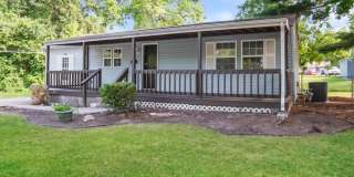 3315 South Harris Avenue 3315 South Harris Avenue Photo Gallery 1