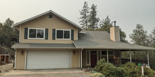 39751 Pierce Lake Drive 39751 Pierce Lake Drive Photo Gallery 1