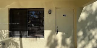 1045 S Flagler Ave 1045 S Flagler Ave Photo Gallery 1