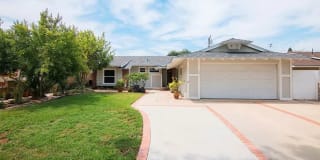 1712 W Park Ln 1712 W Park Ln Photo Gallery 1