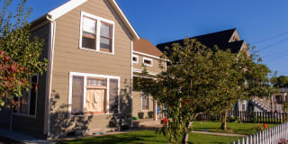 985 Lewis St 985 Lewis St Photo Gallery 1