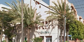 1200 N Mansfield Ave 1200 N Mansfield Ave Photo Gallery 1