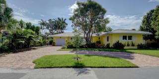1124 N Golfview Road 1124 N Golfview Road Photo Gallery 1