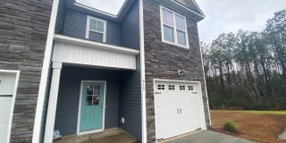 3 Bed, 2.5 Bath in Stonebay Townhomes! 3 Bed, 2.5 Bath in Stonebay Townhomes! Photo Gallery 1