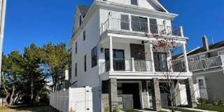 103 N Monroe Avenue 103 N Monroe Avenue Photo Gallery 1