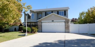 3719 S Dunham Ln 3719 S Dunham Ln Photo Gallery 1
