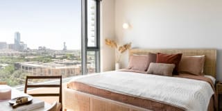 Dallas Urby Dallas Urby Photo Gallery 1