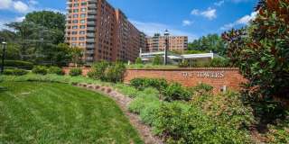 4201 CATHEDRAL AVE NW #1005 E. 4201 CATHEDRAL AVE NW #1005 E. Photo Gallery 1