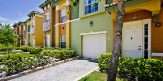 Quantum Lake Villas Quantum Lake Villas Photo Gallery 1