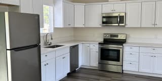 5228 Marconi Avenue - 5230 5228 Marconi Avenue - 5230 Photo Gallery 1