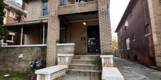 2475 Gladstone St 2475 Gladstone St Photo Gallery 1