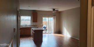 18558 SW Takena Ct 18558 SW Takena Ct Photo Gallery 1
