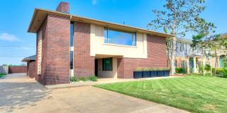 6505 Avondale 6505 Avondale Photo Gallery 1
