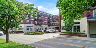 10 N LAKE Street 10 N LAKE Street Photo Gallery 1
