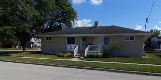 16 Adams Ave 16 Adams Ave Photo Gallery 1