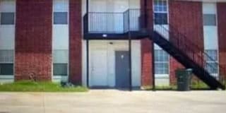 5705 Greengate Dr #D 5705 Greengate Dr #D Photo Gallery 1