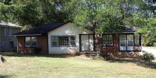 1093 Fayetteville Road Southeast 1093 Fayetteville Road Southeast Photo Gallery 1