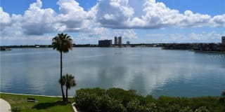 8021 SAILBOAT KEY BOULEVARD S 8021 SAILBOAT KEY BOULEVARD S Photo Gallery 1
