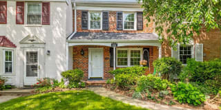 626 AZALEA DR #2-626 626 AZALEA DR #2-626 Photo Gallery 1